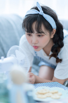 警花燕子
